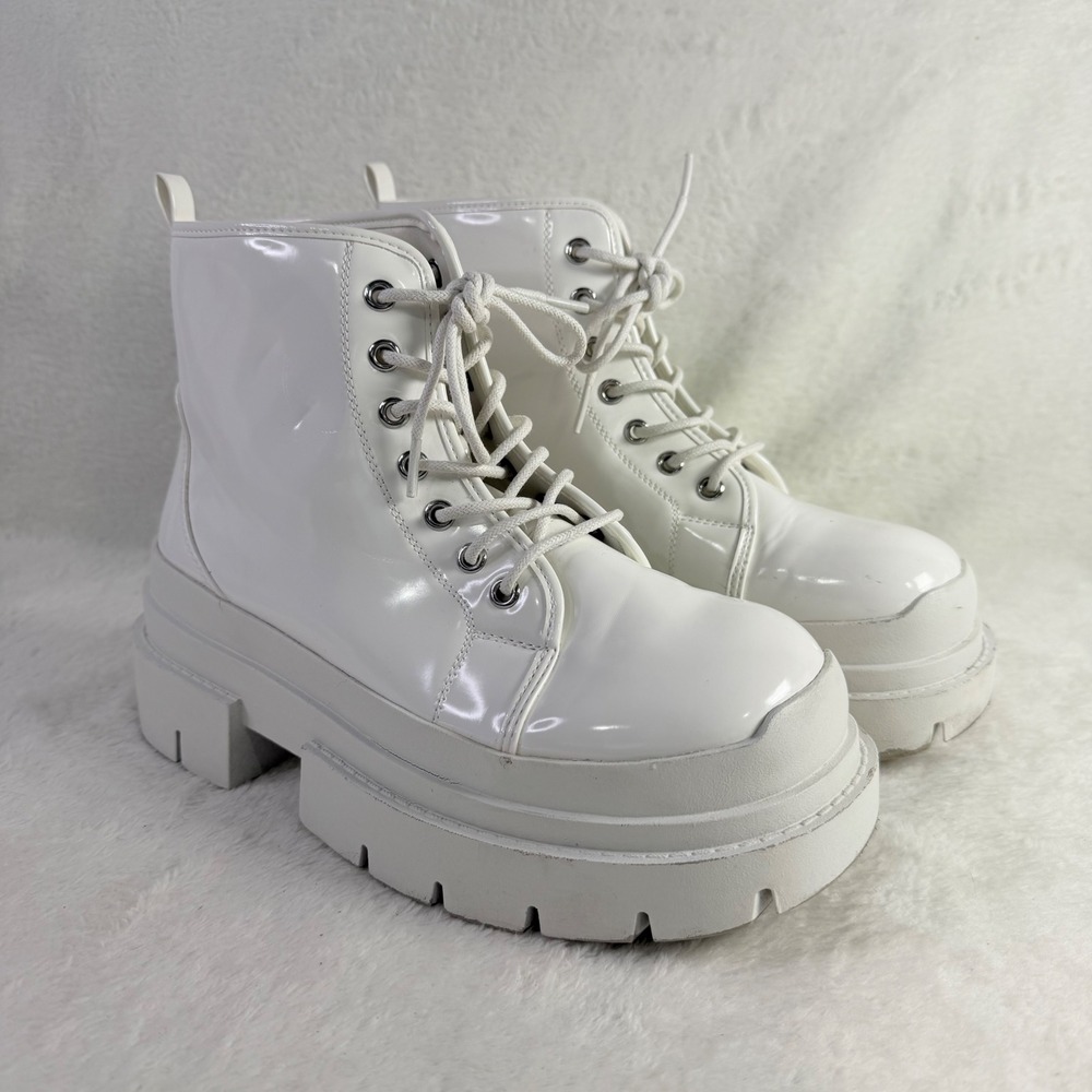 Forever 21 Combat Boots Womens 7 White Y2K Chunky Lug Sole Patent Halloween